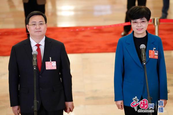 交友》美女上门服务彩客网app的联系方式微信